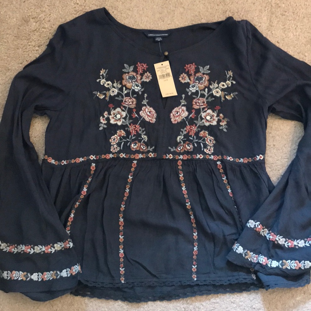 American Eagle Top